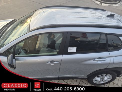 New 2026 Toyota Corolla Cross LE image 6