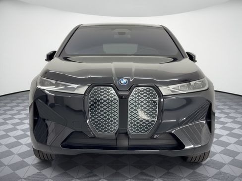 Certified 2024 BMW iX xDrive50 w/ Sport Package AWD/4WD image 6