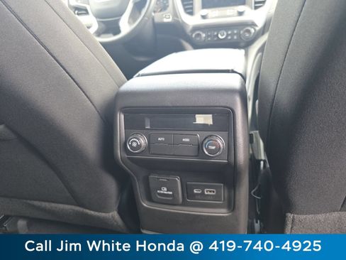 Used 2023 GMC Acadia SLE w/ Driver Convenience Package AWD/4WD image 24