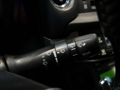 Used 2011 Lexus CT 200h Premium w/ Premium Audio Pkg FWD image 31