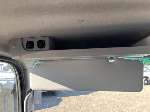 New 2024 Chevrolet Low Cab Forward image 21