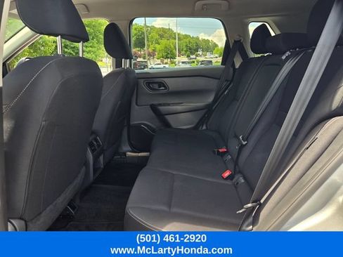 Used 2024 Nissan Rogue S FWD image 10