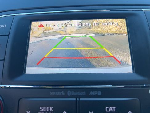 Used 2016 Kia Forte SX image 21