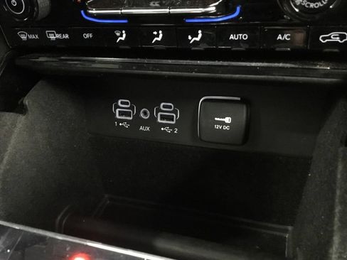 Used 2022 Jeep Grand Cherokee Limited AWD/4WD image 26