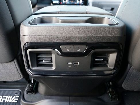 Used 2026 GMC Sierra 2500 AT4X image 37