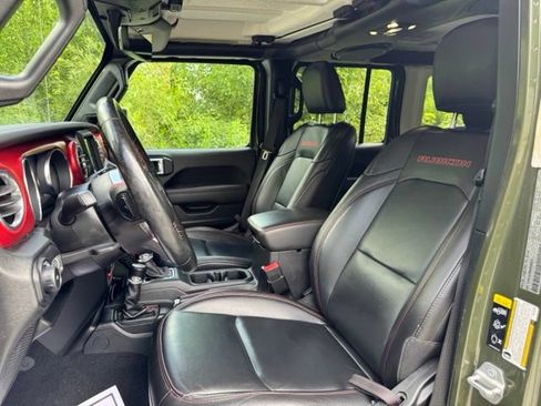 Used 2021 Jeep Wrangler Unlimited Rubicon w/ Dual Top Group AWD/4WD image 10
