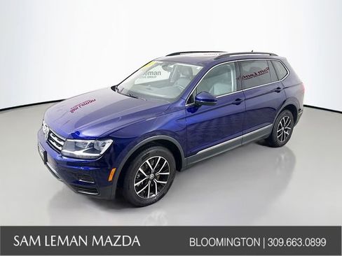 Used 2021 Volkswagen Tiguan SE image 3
