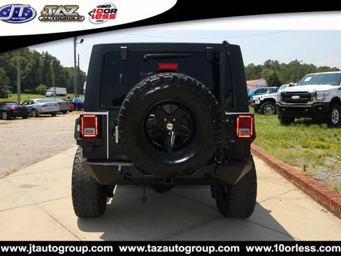 Used 2017 Jeep Wrangler Unlimited Sport w/ Quick Order Package 24S AWD/4WD image 6