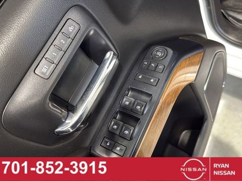 Used 2018 Chevrolet Silverado 1500 LTZ image 35