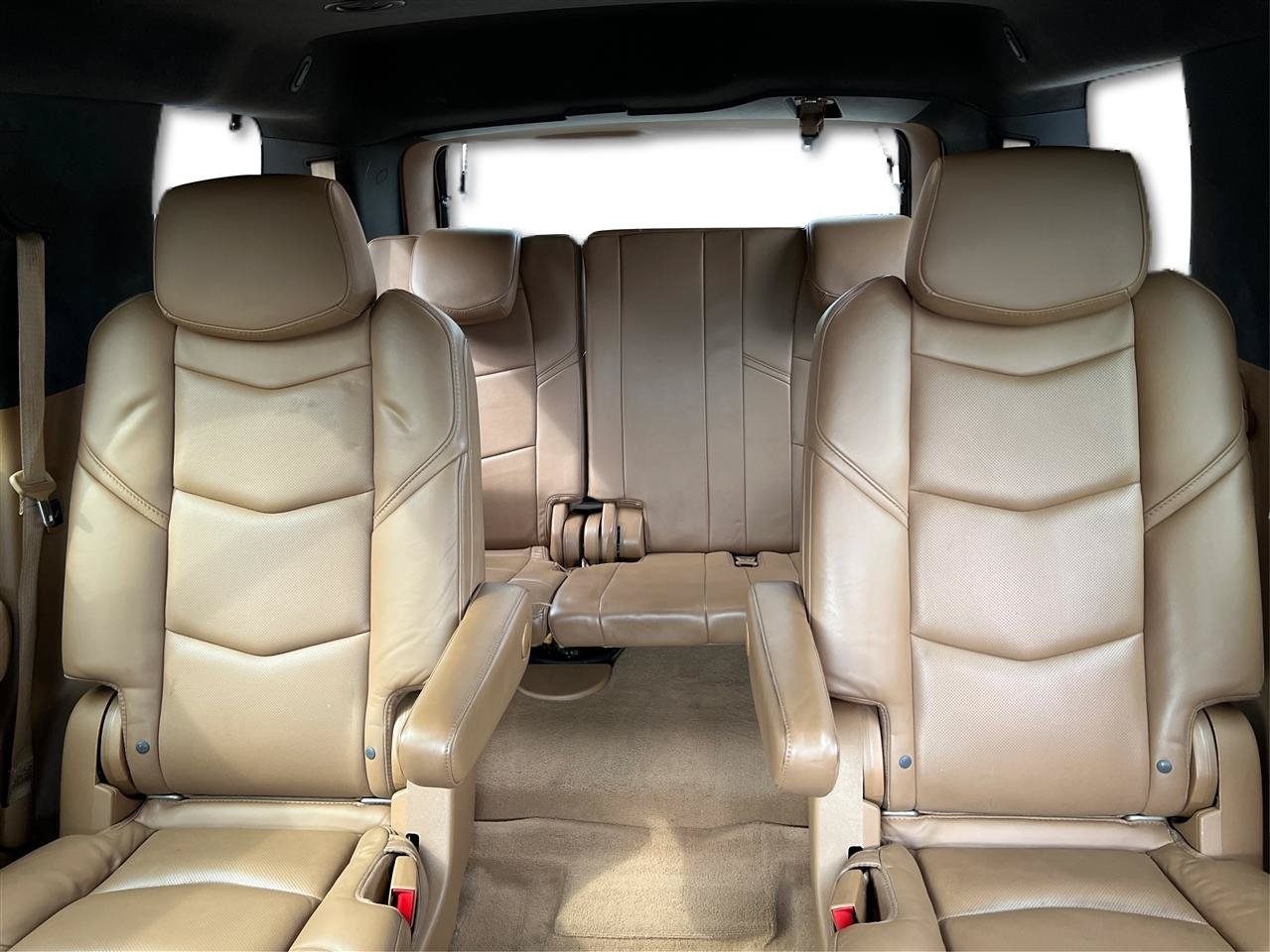 Used 2017 Cadillac Escalade Platinum AWD/4WD image 26
