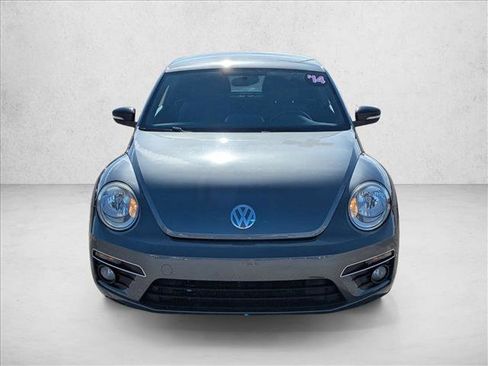 Used 2014 Volkswagen Beetle R-Line image 2