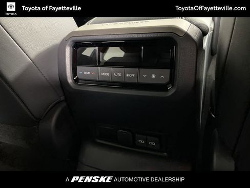 Used 2026 Toyota Land Cruiser image 9