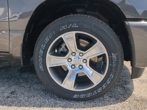 New 2026 RAM 1500 Express RWD image 10