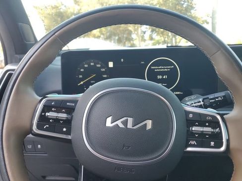 Used 2024 Kia Sorento SX Prestige w/ Olive Brown Leather Package AWD/4WD image 25