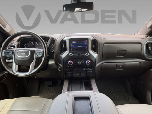 Used 2021 GMC Sierra 1500 SLT w/ SLT Premium Plus Package AWD/4WD image 3