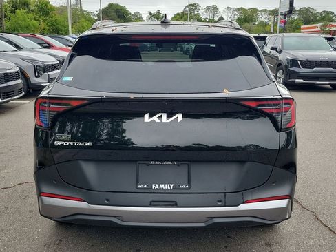 New 2026 Kia Sportage EX FWD image 5