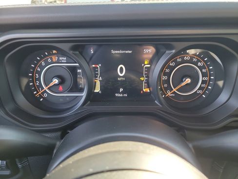 Used 2024 Jeep Gladiator Sport w/ Premium Package image 30