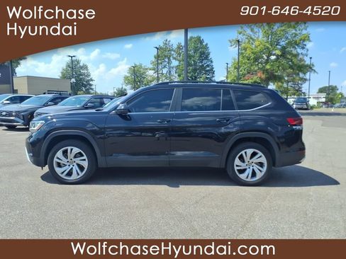 Used 2023 Volkswagen Atlas SE FWD image 2
