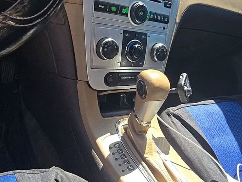 Used 2011 Chevrolet Malibu LS FWD image 14