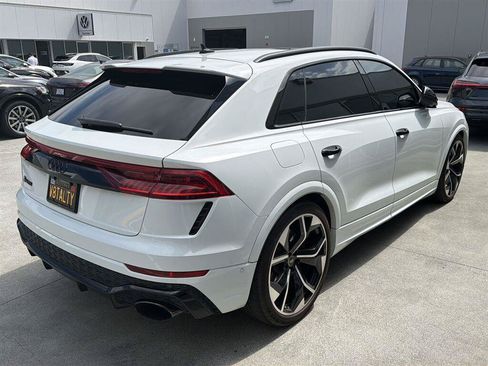 Used 2024 Audi RS Q8 AWD/4WD image 5
