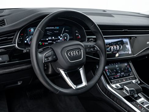 Used 2023 Audi Q7 3.0T Premium Plus w/ Premium Plus Package AWD/4WD image 10