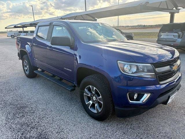 Used 2017 Chevrolet Colorado Z71 AWD/4WD image 3