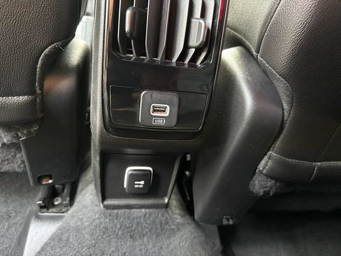Used 2025 Jeep Compass Limited AWD/4WD image 31