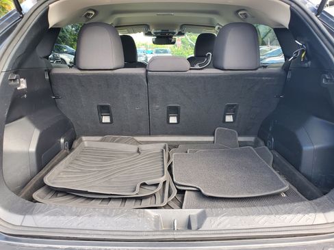 Used 2024 Subaru Crosstrek 2.0i Premium image 12