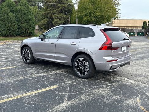 New 2026 Volvo XC60 B5 Plus w/ Climate Package image 7