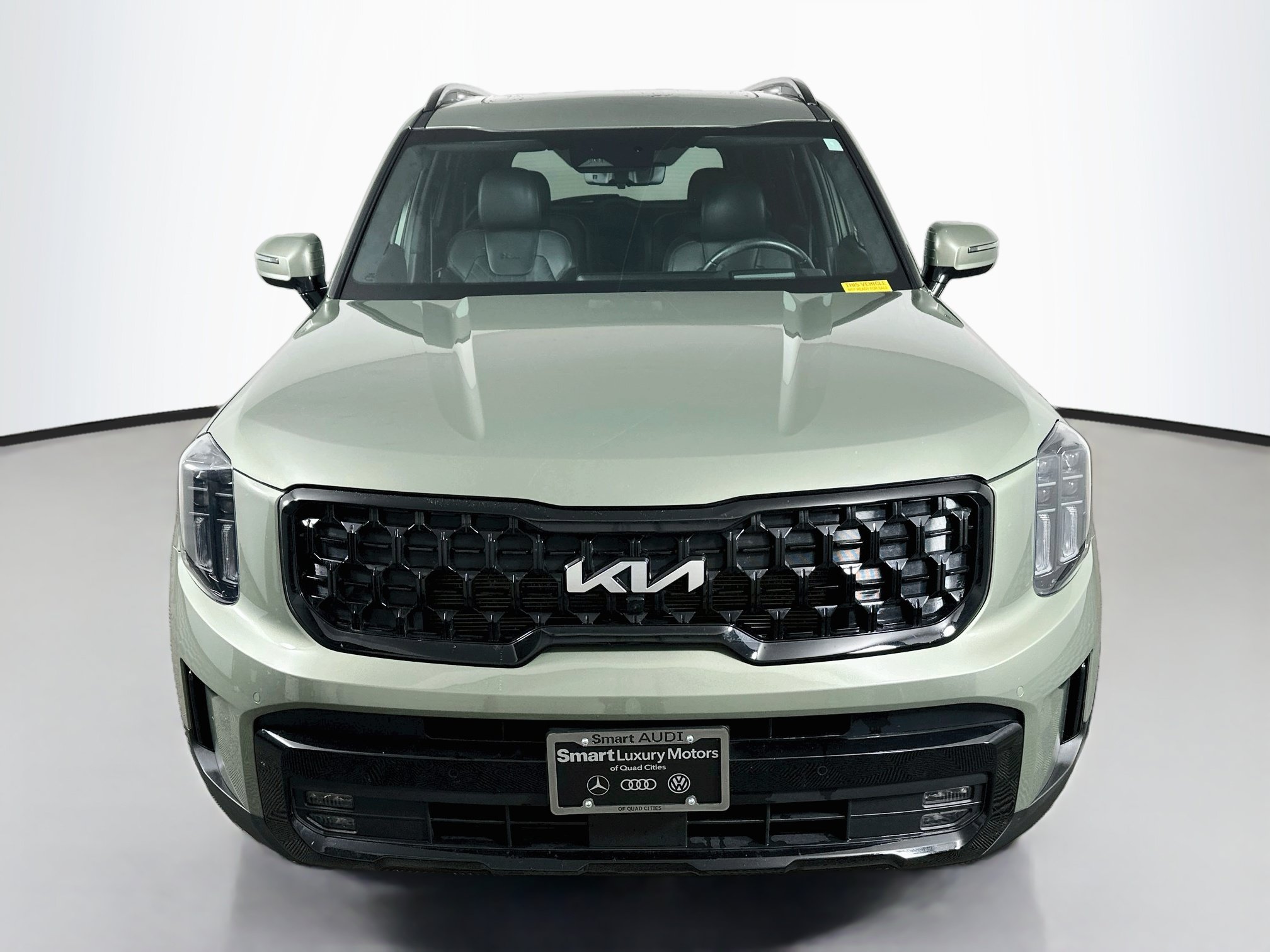 Used 2024 Kia Telluride SX Prestige X-Line AWD/4WD image 2