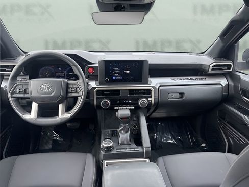 Used 2025 Toyota Tacoma TRD Off-Road image 12