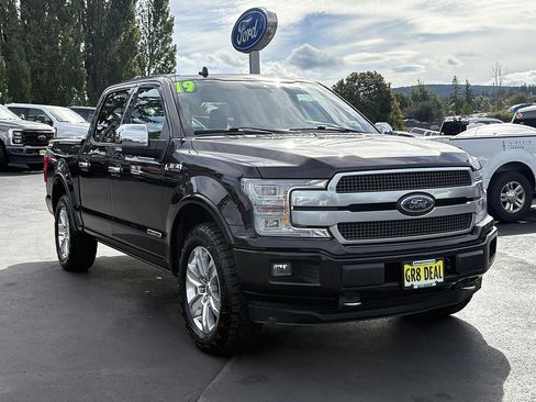Certified 2019 Ford F150 Platinum w/ FX4 Off-Road Package AWD/4WD image 3