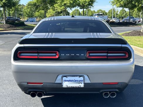 Used 2016 Dodge Challenger R/T Plus RWD image 9