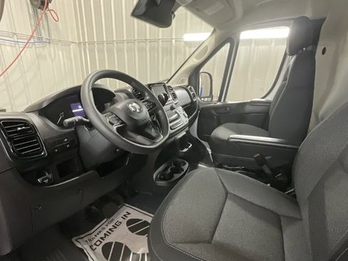Used 2024 RAM ProMaster 3500 w/ Convenience Group image 9