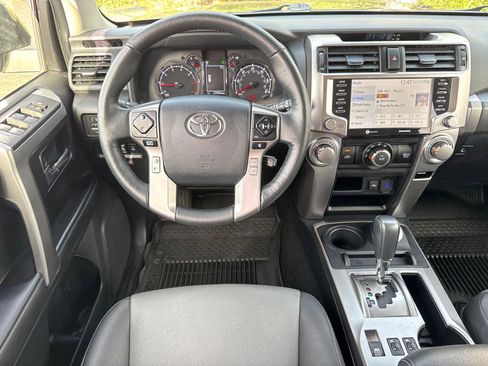 Used 2023 Toyota 4Runner SR5 Premium image 23