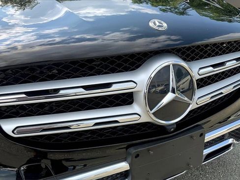 Used 2022 Mercedes-Benz GLC 300 image 27