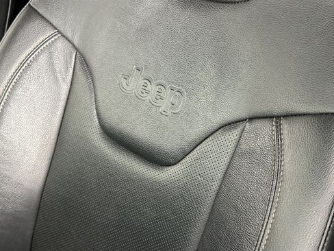 Used 2022 Jeep Compass Limited w/ Elite Group image 19