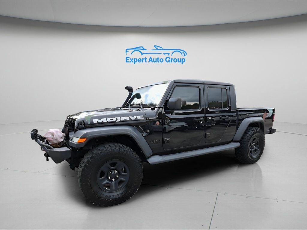 Used 2022 Jeep Gladiator Sport AWD/4WD image 4