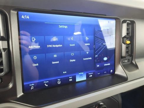 Used 2021 Ford Bronco Badlands image 14