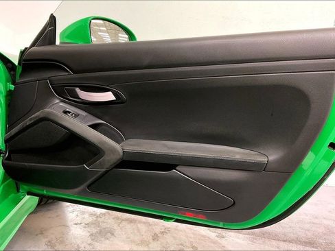 Used 2022 Porsche 718 Cayman GT4 image 26