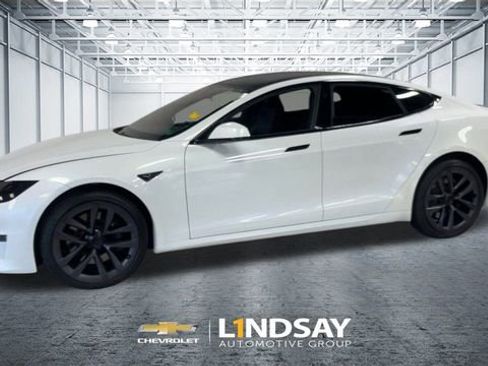 Used 2021 Tesla Model S Plaid image 6