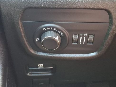 Certified 2023 Jeep Grand Cherokee Altitude AWD/4WD image 30