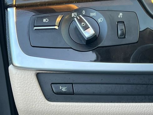 Used 2014 BMW 535d xDrive AWD/4WD image 35