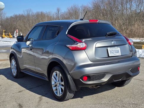 Used 2016 Nissan Juke SL image 32