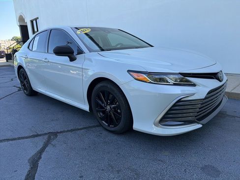 Used 2023 Toyota Camry LE FWD image 2