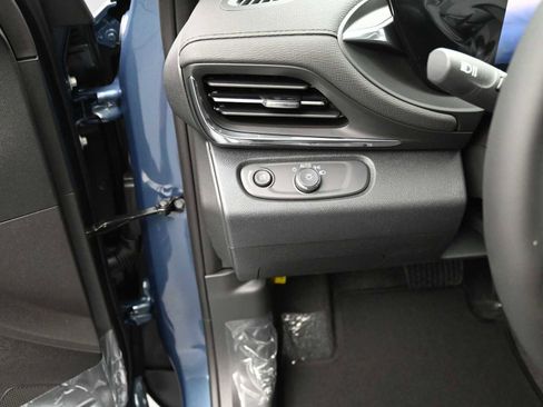 New 2025 Buick Envista Preferred w/ Convenience I Package image 12