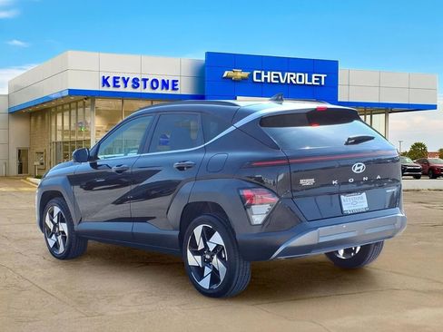 Used 2024 Hyundai Kona Limited AWD/4WD image 5