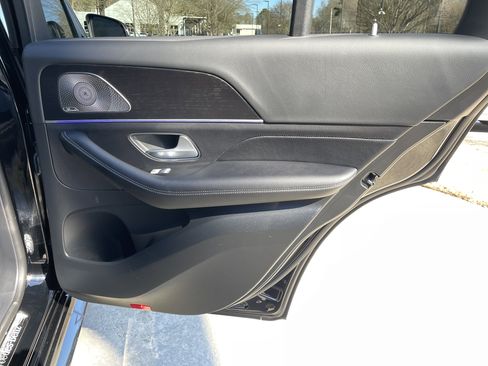 Certified 2025 Mercedes-Benz GLE 350 4MATIC w/ AMG Line Exterior image 43