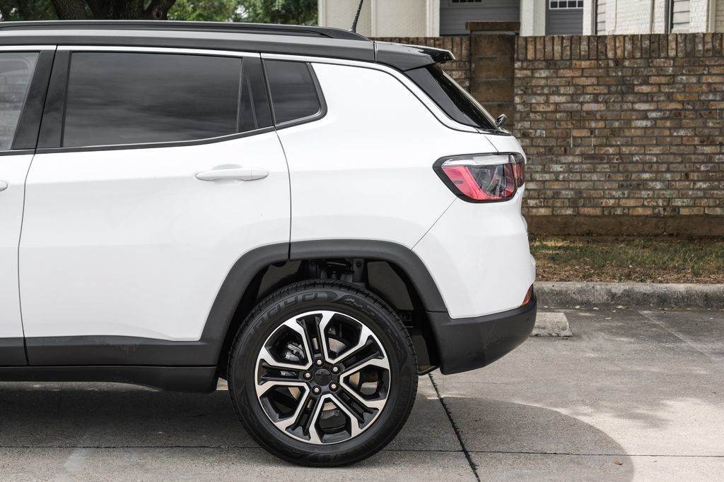 Used 2023 Jeep Compass Limited AWD/4WD image 22