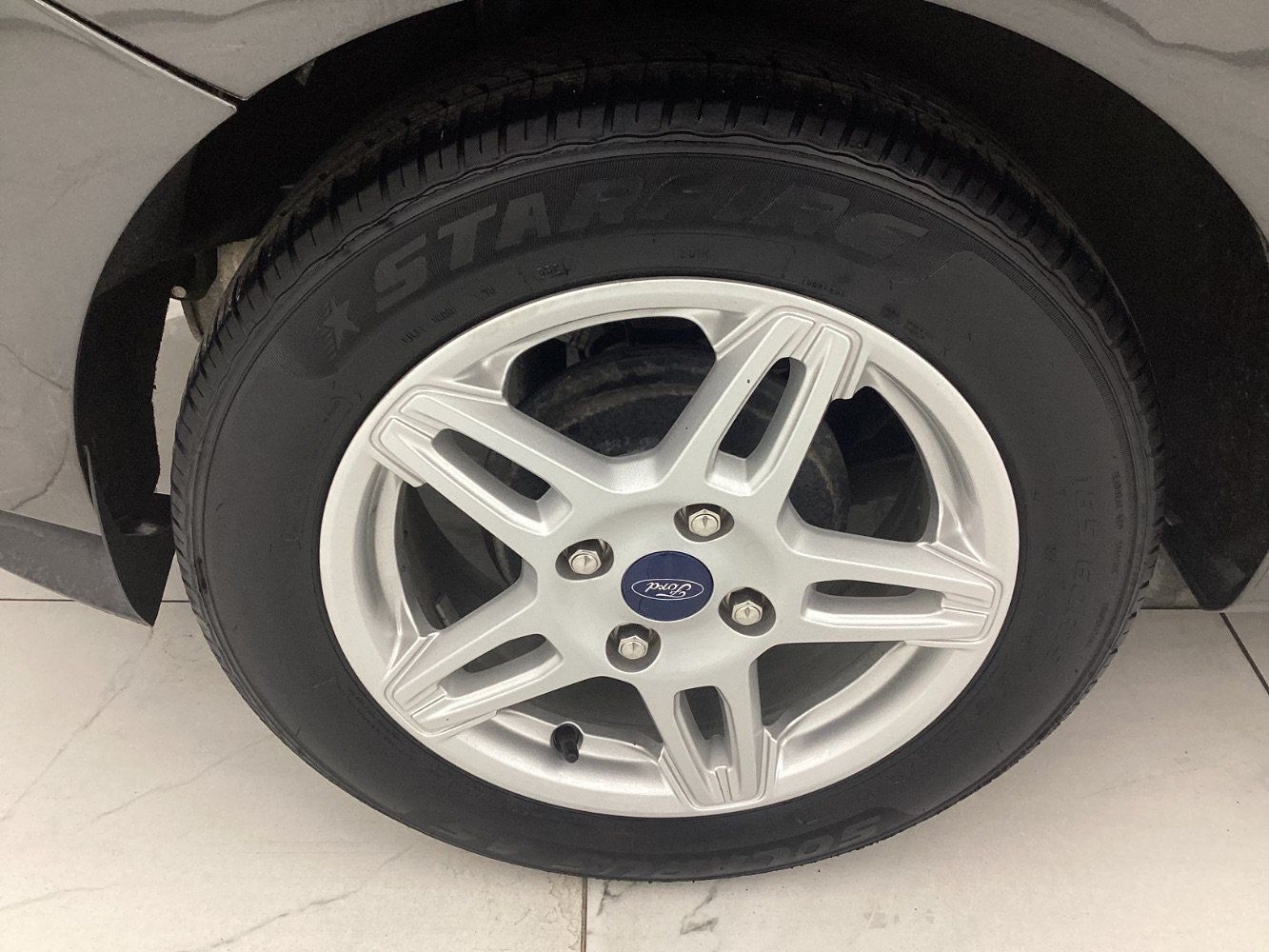 Used 2019 Ford Fiesta SE FWD image 46